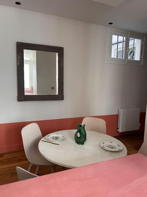 Un Fabuleux Decor Pour Un Chaleureux Appartement ปารีส ภายนอก รูปภาพ